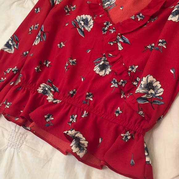H&M floral shirt - Picture 2 of 3